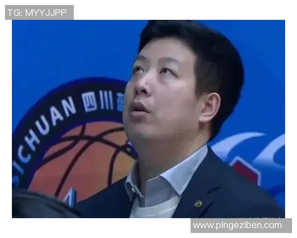 媒体人:四川此前通过质押股权的方式向省篮协借款 偿还欠薪&运营 媒体人:四川此前通过质押股权的方式向省篮协借款 偿还欠薪&运营